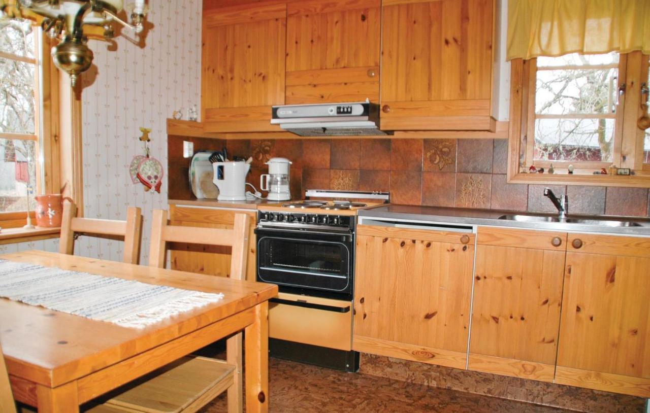 Cozy Home In Uddevalla With Wifi Haljebol Ngoại thất bức ảnh