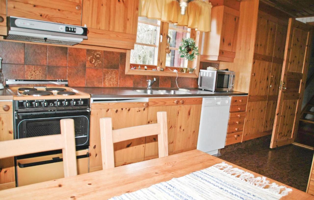 Cozy Home In Uddevalla With Wifi Haljebol Ngoại thất bức ảnh